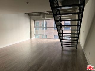 Photo 1: 727 W 7th Street Unit 719 in Los Angeles: Residential Lease for sale (C42 - Downtown L.A.)  : MLS®# 23311553