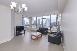 Photo 1: 1405 5885 OLIVE Avenue in Burnaby: Metrotown Condo for sale (Burnaby South)  : MLS®# R2432062