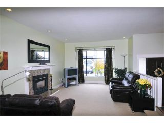 Photo 2: 22106 ISAAC Crescent in Maple Ridge: West Central House for sale in "DAVISON SUBDIVISION" : MLS®# V1036112