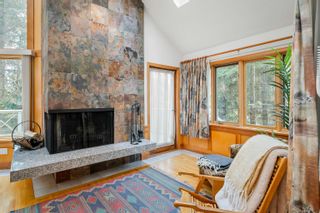 Photo 5: 3 GARIBALDI Drive in Whistler: Black Tusk - Pinecrest House for sale in "Black Tusk Village" : MLS®# R2809462