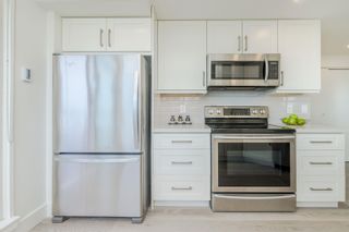 Photo 15: 1001 130 E 2ND Street in North Vancouver: Lower Lonsdale Condo for sale in "THE OLYMPIC" : MLS®# R2703929