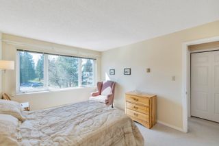 Photo 15: 314 1840 E SOUTHMERE Crescent in Surrey: Sunnyside Park Surrey Condo for sale in "Southmere Mews" (South Surrey White Rock)  : MLS®# R2762661