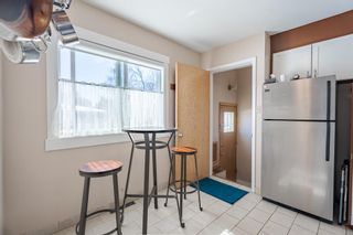 Photo 16: 2712 17A Street NW in Calgary: Capitol Hill Semi Detached (Half Duplex) for sale : MLS®# A2034208