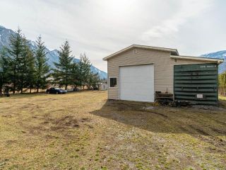 Photo 38: 143 HOLLYWOOD Crescent: Lillooet House for sale (South West)  : MLS®# 161036