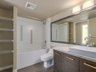 Photo 12: 306 2959 GLEN Drive in Coquitlam: North Coquitlam Condo for sale in "THE PARC" : MLS®# R2111065