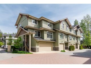 Photo 1: 28 20967 76 Avenue in Langley: Willoughby Heights Townhouse for sale in "Nature's Walk" : MLS®# R2264110