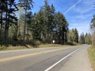 Photo 2: Lot 1 S Island Hwy in Courtenay: CV Courtenay South Land for sale (Comox Valley)  : MLS®# 873584