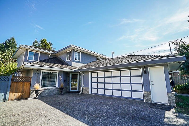 Main Photo: 809 BLUE MOUNTAIN Street in Coquitlam: Harbour Chines House for sale : MLS®# R2213262