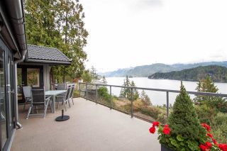 Photo 1: 1784 CARDINAL Crescent in North Vancouver: Deep Cove House for sale : MLS®# R2306039