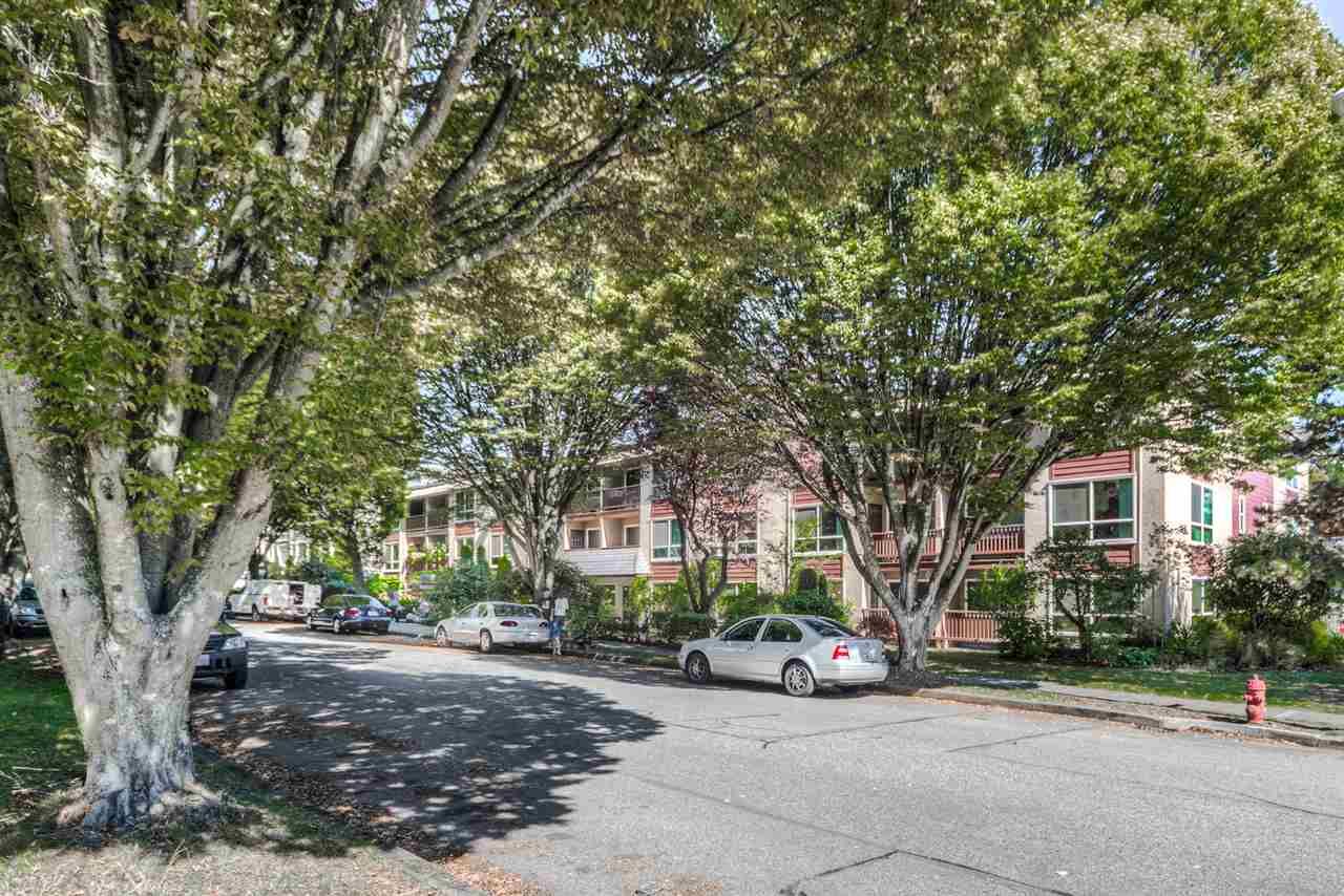 Main Photo: 205 8680 FREMLIN Street in Vancouver: Marpole Condo for sale in "COLONIAL ARMS" (Vancouver West)  : MLS®# R2089758