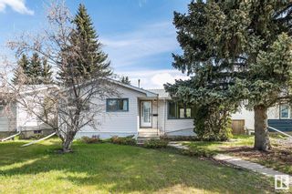 Photo 1: 15624 83 Avenue in Edmonton: Zone 22 House for sale : MLS®# E4316698