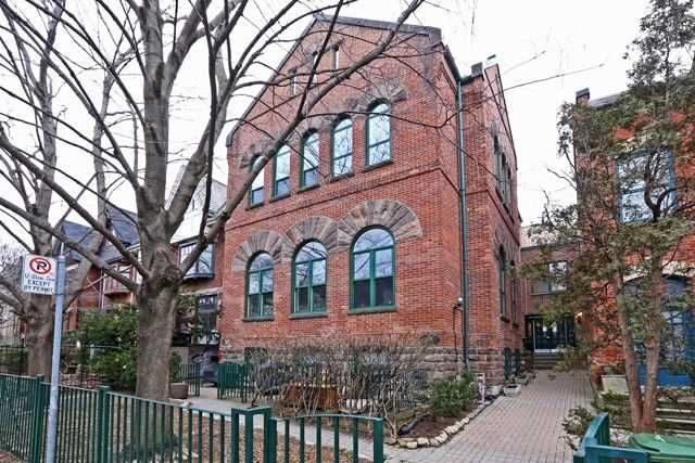 Main Photo: 289 Sumach St Unit #8 in Toronto: Cabbagetown-South St. James Town Condo for sale (Toronto C08)  : MLS®# C3715626