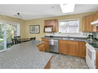 Photo 6: 4700 Sunnymead Way in VICTORIA: SE Sunnymead House for sale (Saanich East)  : MLS®# 722127