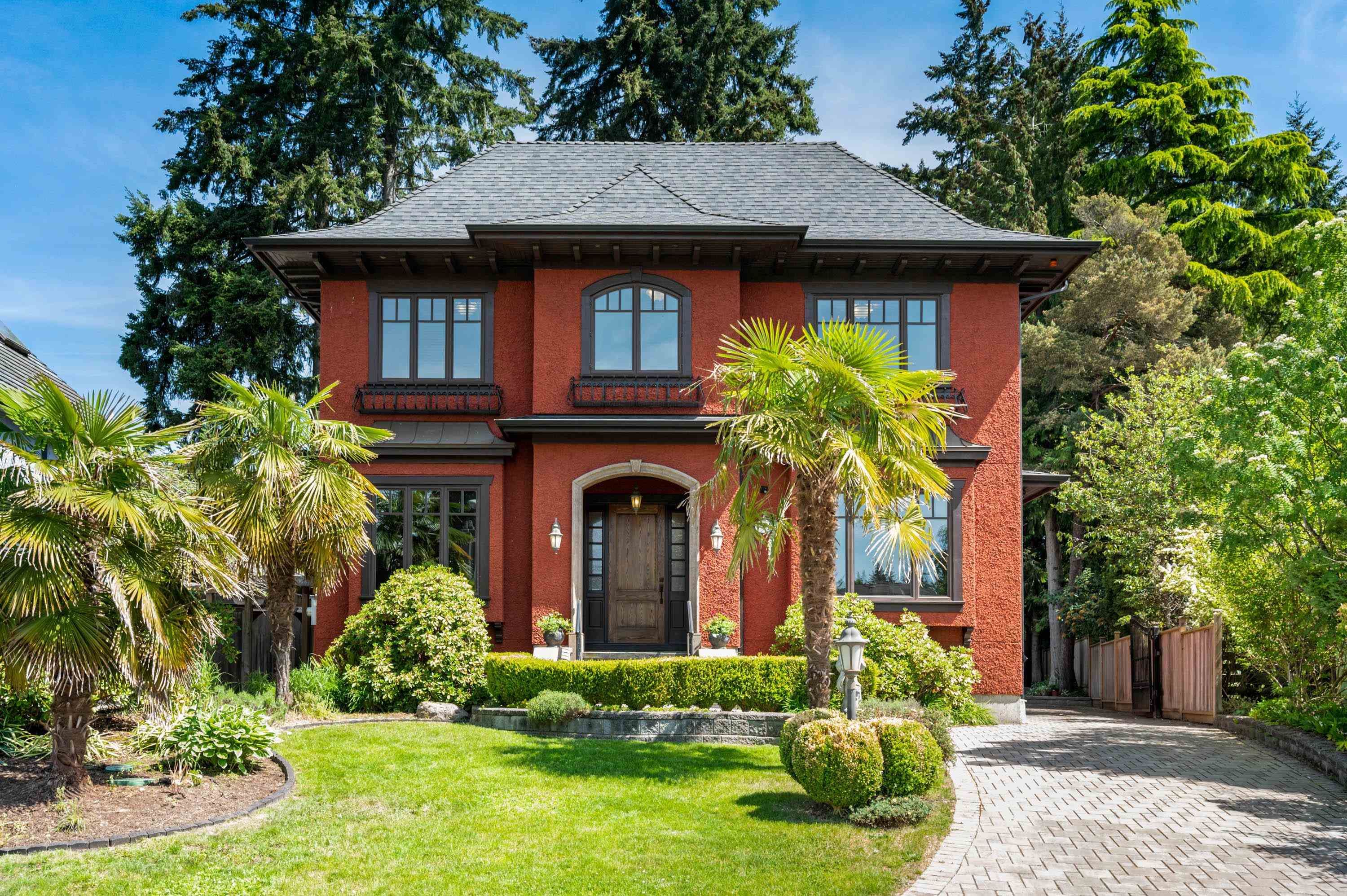 Main Photo: 4302 KEVIN Place in Vancouver: Dunbar House for sale (Vancouver West)  : MLS®# R2780614