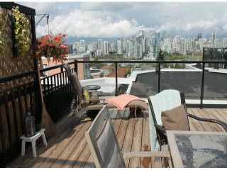 Photo 4: 403 1040 W 8TH Avenue in Vancouver: Fairview VW Condo for sale in "THE MAXMILLIAN" (Vancouver West)  : MLS®# V1081621