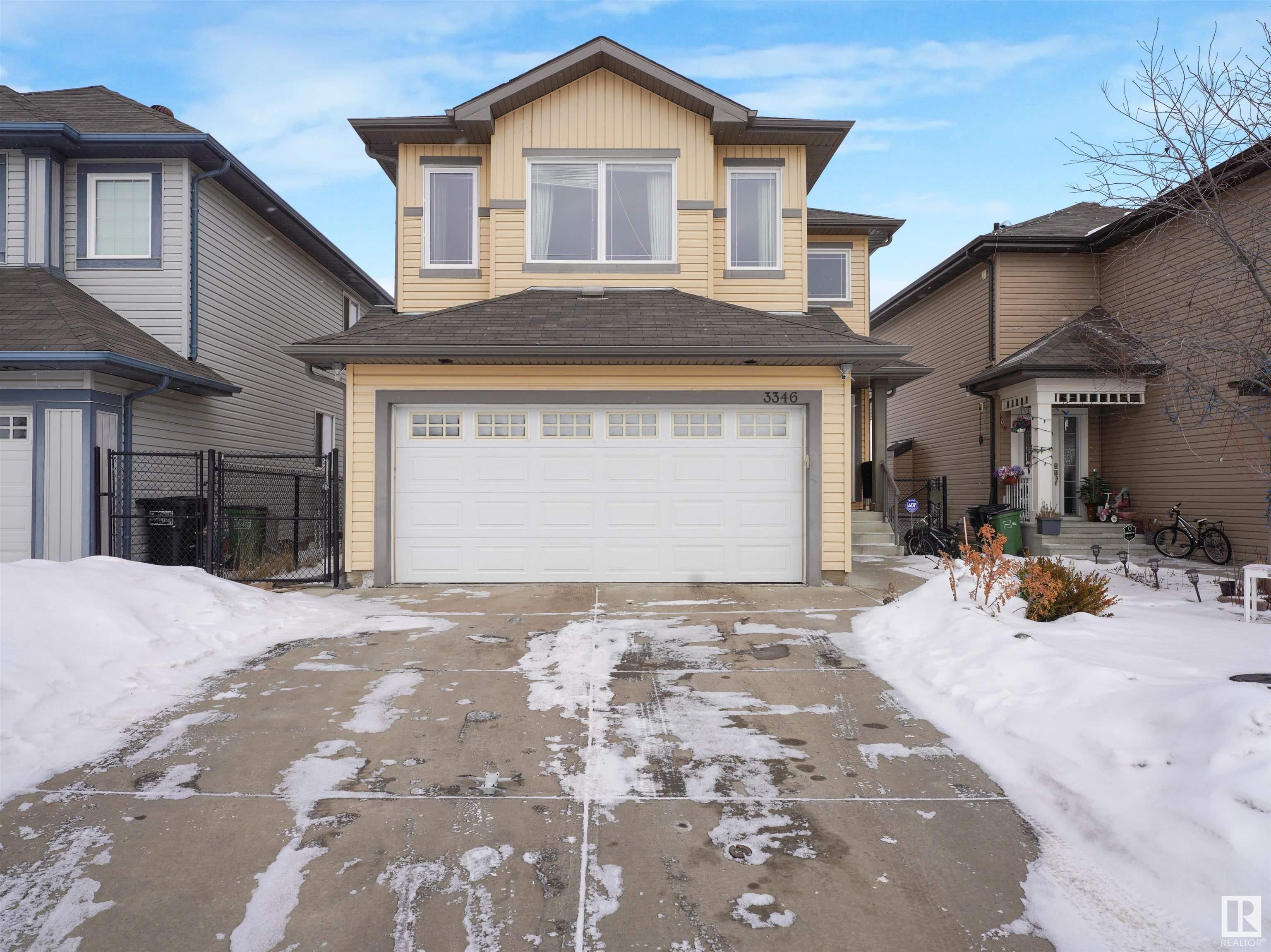 Main Photo: 3346 21A Avenue in Edmonton: Zone 30 House for sale : MLS®# E4330759