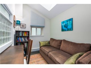 Photo 10: 17 1350 W 6TH Avenue in Vancouver: Fairview VW Townhouse for sale in "PEPPER RIDGE" (Vancouver West)  : MLS®# V1094949