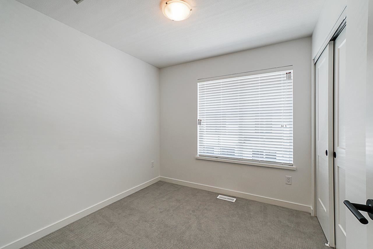Photo 15: Photos: 41 5945 176A Street in Surrey: Cloverdale BC Townhouse for sale (Cloverdale)  : MLS®# R2586739