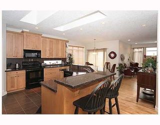 Photo 4: : Airdrie Residential Detached Single Family for sale : MLS®# C3300777