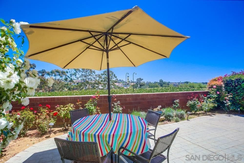 Main Photo: CARLSBAD WEST House for sale : 2 bedrooms : 7152 Lantana Ter in Carlsbad