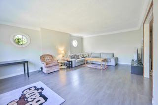 Photo 3: 5363 LARCH Street in Vancouver: Kerrisdale House for sale (Vancouver West)  : MLS®# R2597695
