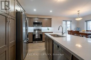 Photo 8: 603 LEMAY GRVE in Peterborough: House for sale : MLS®# X7309986