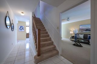 Photo 4: 106 Camden Court in London: North G Single Family Residence for sale (North)  : MLS®# 40282655