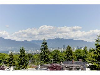 Photo 5: 3739 W 24TH Avenue in Vancouver: Dunbar House for sale in "DUNBAR" (Vancouver West)  : MLS®# V1069303