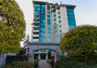 Photo 1: 1102 14824 NORTH BLUFF Road: White Rock Condo for sale in "BELAIRE" (South Surrey White Rock)  : MLS®# R2350476
