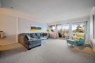 Photo 2: 1089 CECILE Drive in Port Moody: College Park PM Townhouse for sale in "CECILE HEIGHTS" : MLS®# R2903955