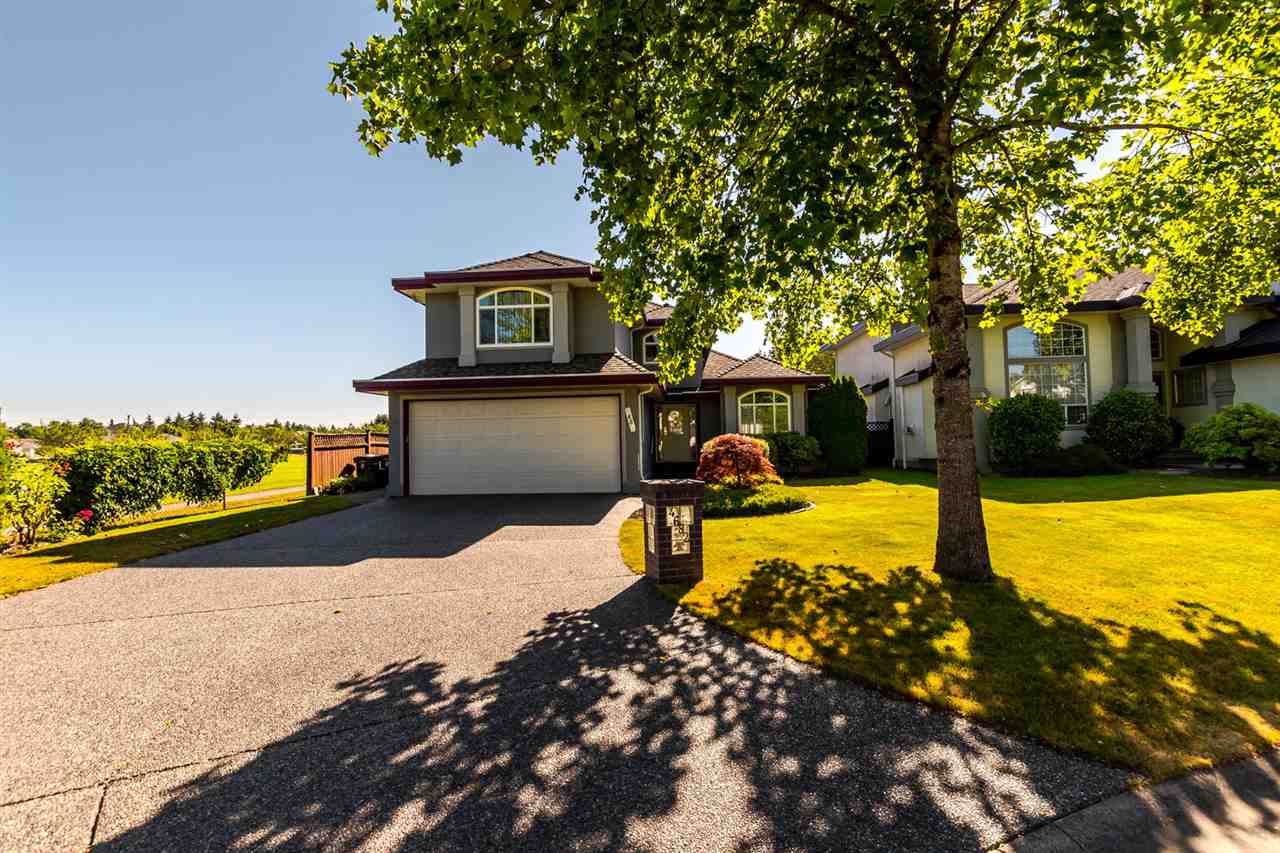 Main Photo: 4682 218A Street in Langley: Murrayville House for sale in "Murrayville" : MLS®# R2192414