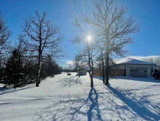 Photo 2: 5 Country Club Lane in Dauphin: RM of Ochre River Residential for sale (R30 - Dauphin and Area)  : MLS®# 202302692