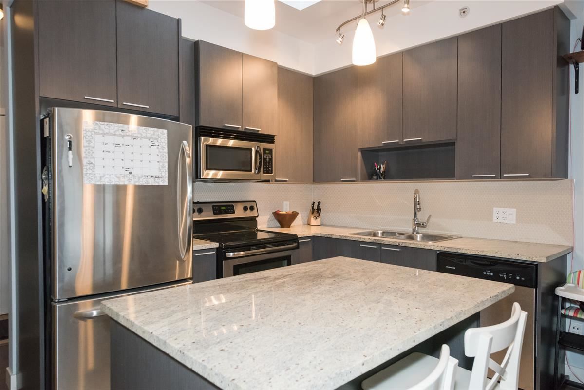 Main Photo: PH15 707 E 20TH Avenue in Vancouver: Hastings East Condo for sale in "Blossom" (Vancouver East)  : MLS®# R2230408