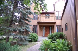Photo 1: 992 Kilkenny Drive in Winnipeg: Fort Richmond Single Family Detached for sale (South Winnipeg)  : MLS®# 1603358
