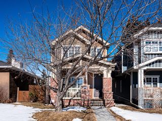 Photo 1: 2014 20 Avenue NW in Calgary: Banff Trail Detached for sale : MLS®# A2035713
