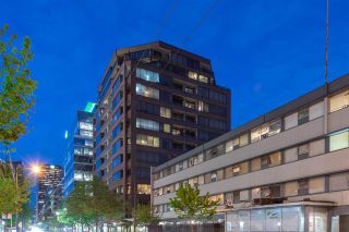 Photo 1: 212 1010 HOWE Street in Vancouver: Downtown VW Condo for sale in "FORTUNE HOUSE" (Vancouver West)  : MLS®# R2265966