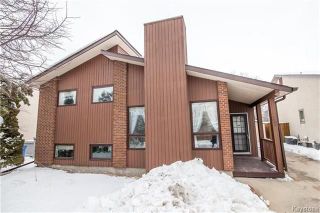 Photo 1: 62 Charbonneau Crescent in Winnipeg: Island Lakes Residential for sale (2J)  : MLS®# 1804492