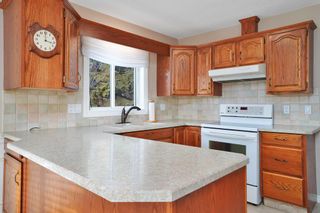 Photo 3: 17 2821 Botterill Crescent: Red Deer Semi Detached (Half Duplex) for sale : MLS®# A2020924