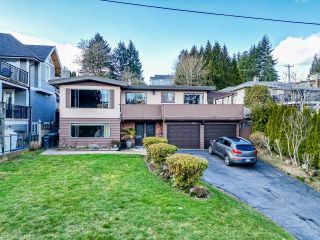 Photo 1: 941 TUXEDO Drive in Port Moody: College Park PM House for sale : MLS®# R2857701