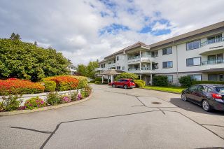 Photo 5: 216 2451 GLADWIN Road in Abbotsford: Abbotsford West Condo for sale in "Centennial Court - Maples" : MLS®# R2688829