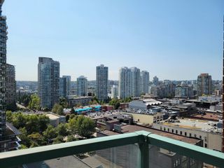 Photo 7: 1707 939 HOMER Street in Vancouver: Yaletown Condo for sale in "Pinnacle" (Vancouver West)  : MLS®# R2762388
