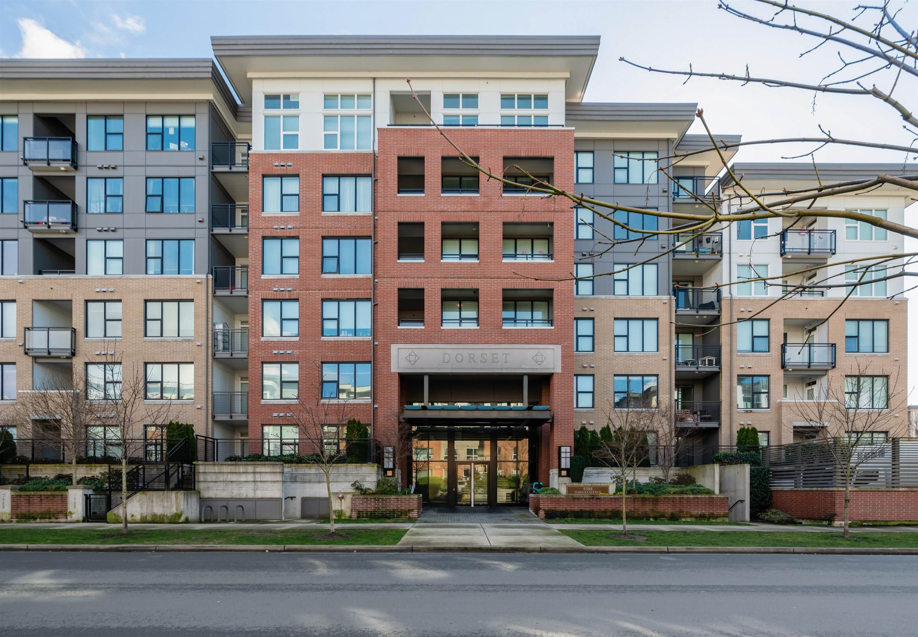 Photo 1: Photos: 525 9388 TOMICKI Avenue in Richmond: West Cambie Condo for sale in "ALEXANDRA COURT" : MLS®# R2661805