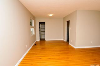 Photo 4: 837 Grace Street in Regina: Rosemont Residential for sale : MLS®# SK942709