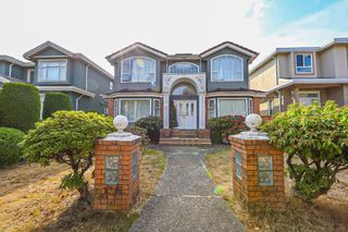 Main Photo: 778 W 61ST Avenue in Vancouver: Marpole House for sale (Vancouver West)  : MLS®# R2752483