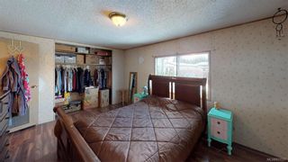 Photo 8: 53-1555 MIDDLE ROAD  |  DOUBLE WIDE MOBILE HOME FOR SALE