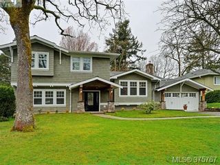 Photo 1: 3544 Cardiff Pl in VICTORIA: OB Henderson House for sale (Oak Bay)  : MLS®# 754306