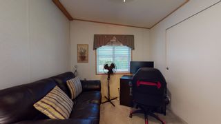 Photo 18: 39 41168 LOUGHEED Highway in Mission: Dewdney Deroche Manufactured Home for sale in "Oasis Estates Mobile Home Park" : MLS®# R2704756