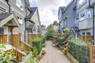 Photo 4: 202 1676 E PENDER Street in Vancouver: Hastings Townhouse for sale in "PENDER PLACE" (Vancouver East)  : MLS®# R2202006
