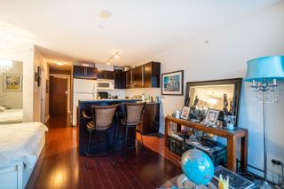 Photo 8: 1003 550 TAYLOR Street in Vancouver: Downtown VW Condo for sale in "The Taylor" (Vancouver West)  : MLS®# R2749002