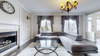 Photo 8: 18 Bridleford Court in Markham: Unionville House (2-Storey) for sale : MLS®# N8264586